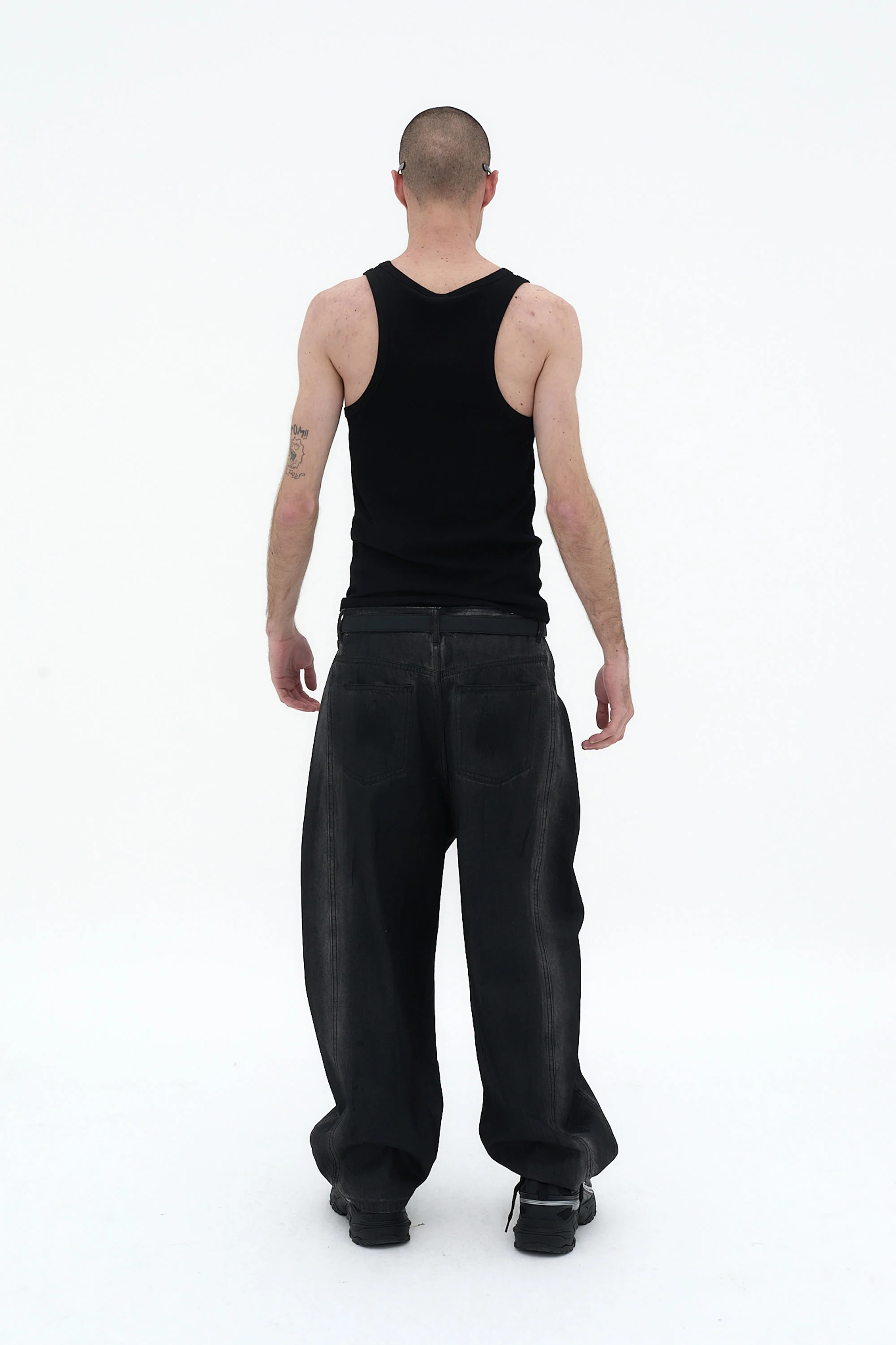 TANK FEEL BLACK - Image 2